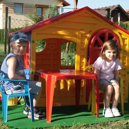 Cedrus Apartmanhaz - Cedrus Koez 7 Zalakaros Esterno foto